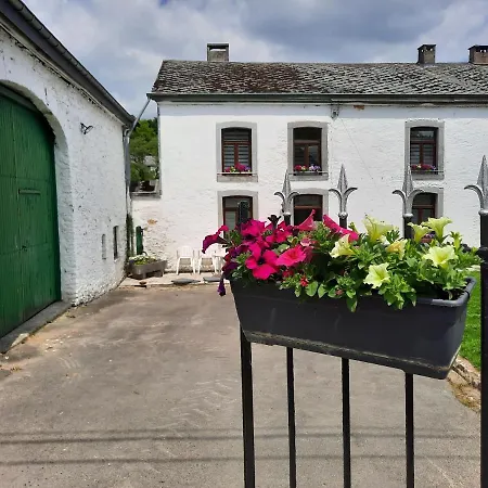 Holiday home Le Relais Du Cheval Blanc *